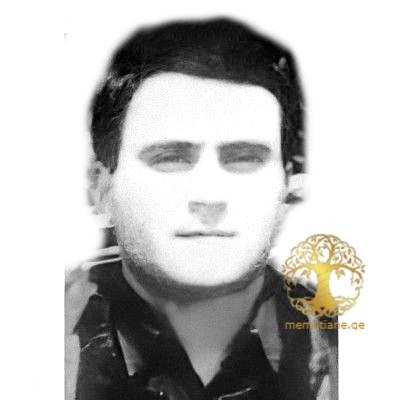  გიორგი, ზვიად, გრიგოლ, უგრეხელიძე მამა-შვილები გარდ. 1993წ. აფხაზეთი დაბ. სოფ. ლინდავა სოხუმი