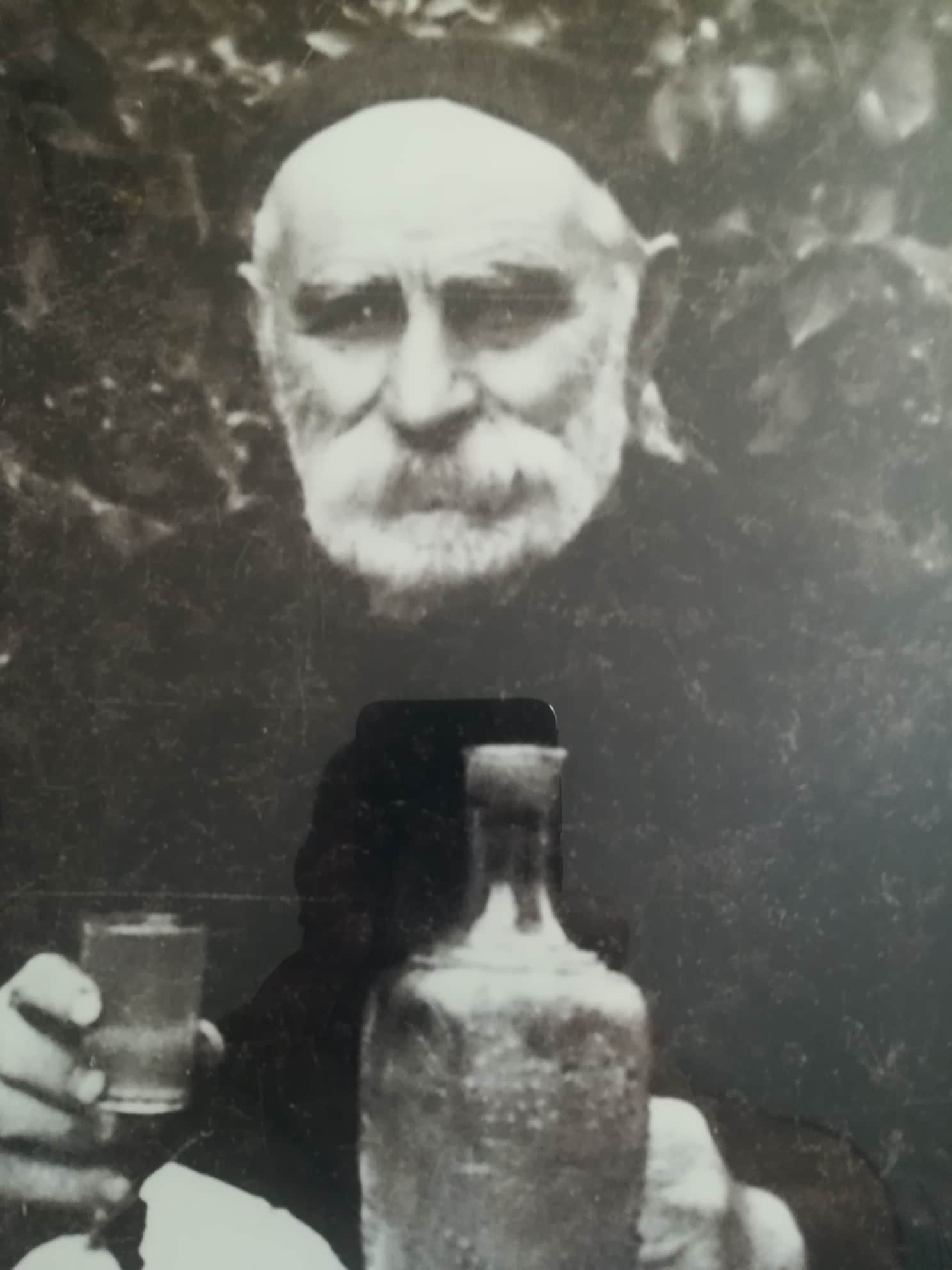 ერასტი ჯამლურიძე (1875-1962) თუშეთის უკანასკნელი მამასახლისი ხისო, ომალო, თუშეთი. ლევან ჯამლურიძისგან (შვილისშვილი)