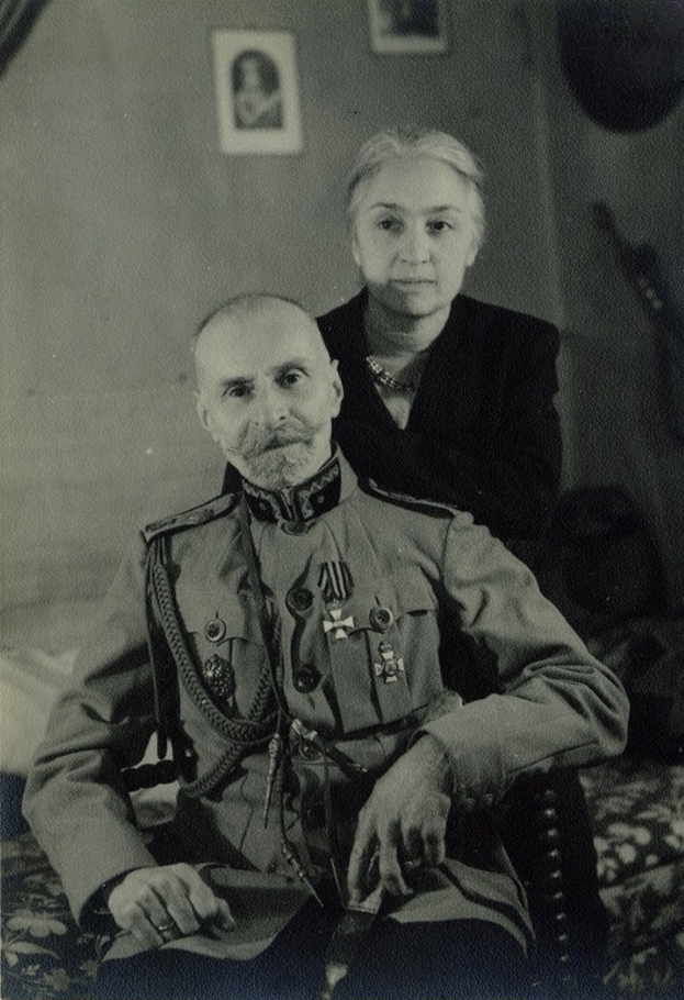Квинитадзе (Чиковани) Георгий Иванович  (1874–1970), Из Грузии, генерал-майор (1917).