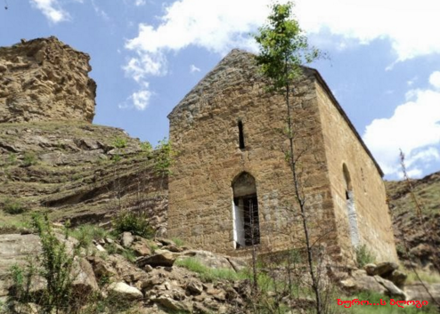 დათუნას ეკლესია X-XI საუკუნე, სოფელი დათუნა, შამილის რ-ნი, დაღესტანი, რუსეთი 