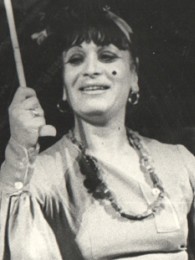 დაგმარა გოგიჩაიშვილი (1928) მსახიობი.ფოთი,სამეგრელო.