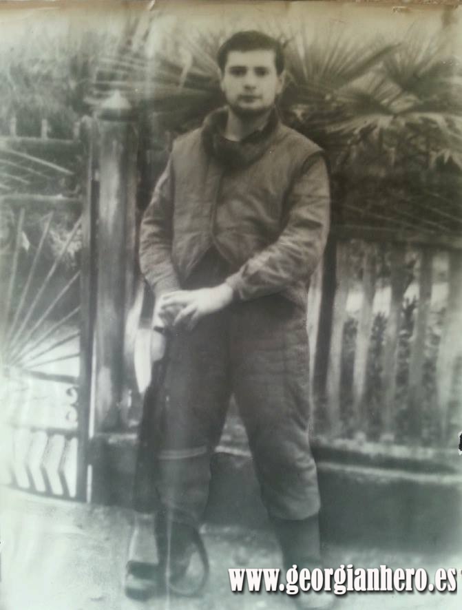 კახა ხიდეშელი (დრუნჩა) 1972-93წწ. გარდ. 21 წლის აფხაზეთში წარმ. სოფ. ხიდეშლები ონი რაჭა