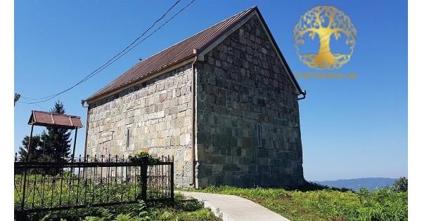ვანისქვედი (ოზურგეთი) ნათლისმცემლის ეკლესია