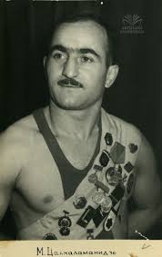 მირიან ცალქალამანიძე 1927-2000წწ. გარდ. 73 წლის. ოლიმპიური ჩემპიონი, თავისუფალი ჭიდაობა. 1956 (52კგ; მელბურნი)  დაბ. სოფ.კონდოლი, თელავი