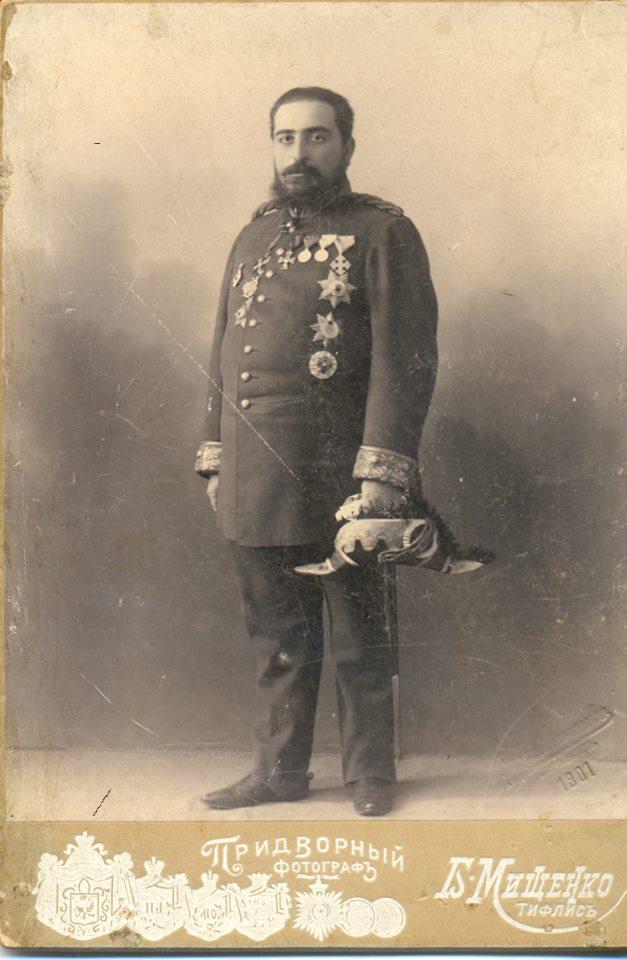 Меликов (Меликишвили) Давид Захарьевич  (1856–1909), Из Грузии, генерал-майор (1897).
