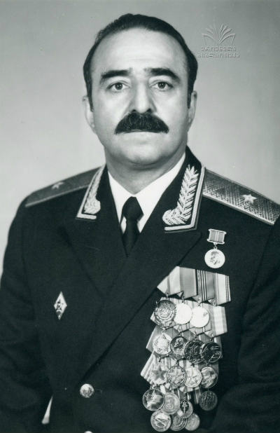 Орджоникидзе Гиви Павлович (1931–2004), Из Грузии, генерал-майор (08.05.1985).