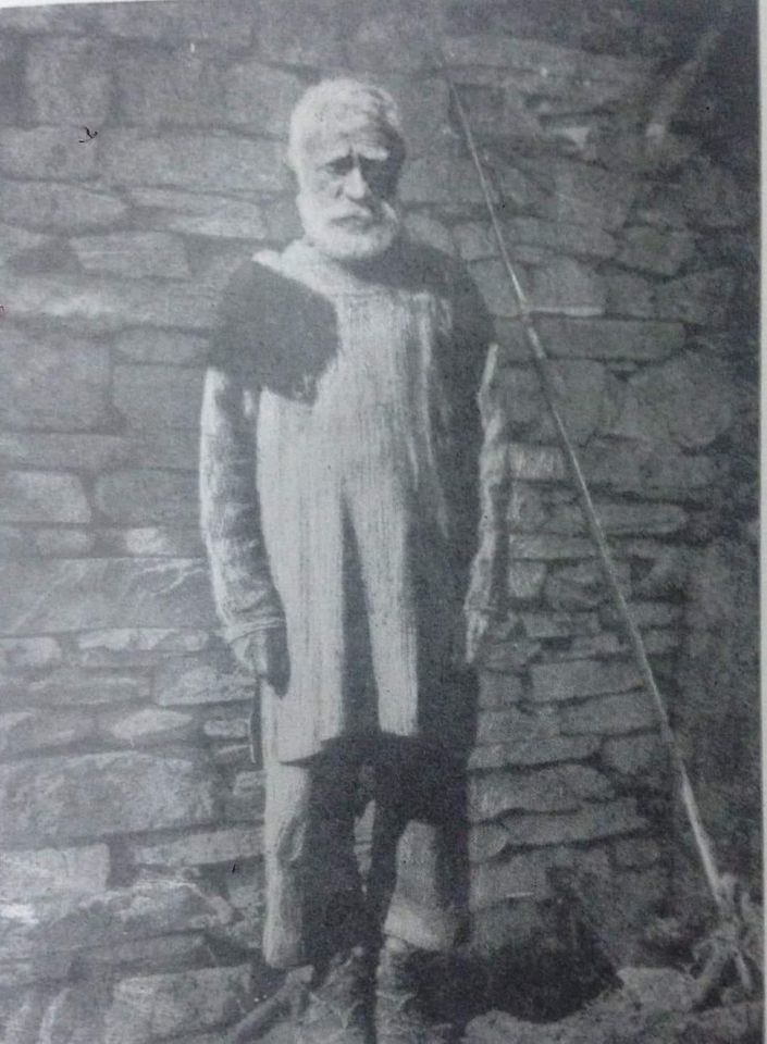 მგელიკა ლიქოკელი 1838 -1935-იანი გარდ. 97 წლის, ხევსური დასტაქარი სოფ. ქობულო ხევსურეთი 