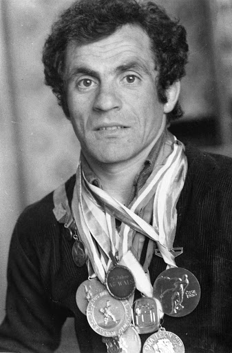 ვახტანგ ბლაგიძე დ.1957წ. ოლიმპიური ჩემპიონი.ბერძნულ-რომაული ჭიდაობა დაბ. სოფ. ჩოჩხათი, ლანჩხუთი