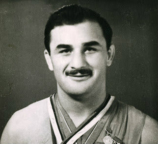 გივი კარტოზია 1929-1998წწ. ოლიმპიური ჩემპიონი ბერძნულ რომაული ჭიდაობა დაბ. ბათუმი