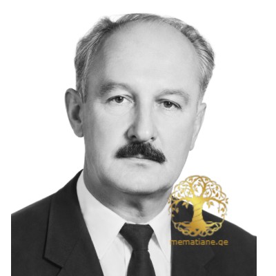 არჩილ მიხეილის ძე ჩხიკვაძე არქიტექტორი დაბ. ოზურგეთი 1930-2018წწ