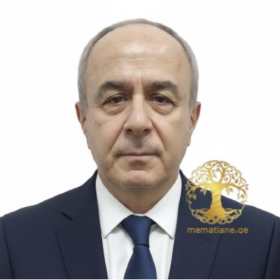 გიორგი ავთანდილის ძე პაიჭაძე. საგვარეულო კავშირის გამგეობის თავმჯდომარე დაბ. 1959წ. 