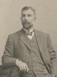 იაკობ ფანცხავა ( 1867-1955) კრიტიკოსი, მწერალი, პუბლიცისტი,  სოფ. ხომული, წყალტუბო, იმერეთი