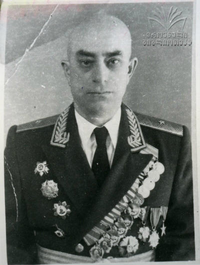 ჯახუა კირილე კოჩიას ძე (1902-69) საბჭოთა გენერალი სოფ.ჯოლევი მარტვილი სამეგრელო