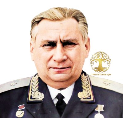 Мачавариани Константин Давидович (1929), Из Грузии, генерал-майор авиации (18.02.1973).