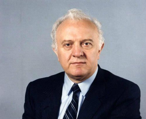 Шеварднадзе Эдуард Амвросиевич (1928–2014), Из Грузии, генерал (12.04.1967),