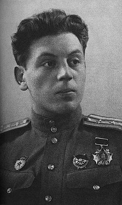 სტალინი ვასილ იოსების ძე (1921-62) საბჭოთა ავიაციის  გენერალი მოსკოვი